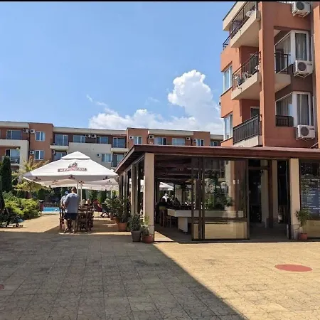 1-Bedroom Apartment In A Resort With 6 Pools, Top Floor, Stunning Sunset View Daire Sunny Beach