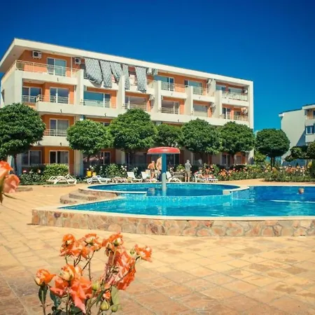Apartamento 1-Bedroom Apartment In A Resort With 6 Pools, Top Floor, Stunning Sunset View Sunny Beach