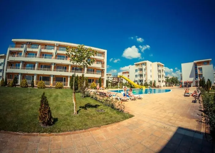 1-Bedroom Apartment In A Resort With 6 Pools, Top Floor, Stunning Sunset View Apartamento