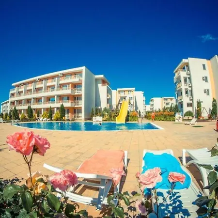 1-Bedroom Apartment In A Resort With 6 Pools, Top Floor, Stunning Sunset View * Sunny Beach